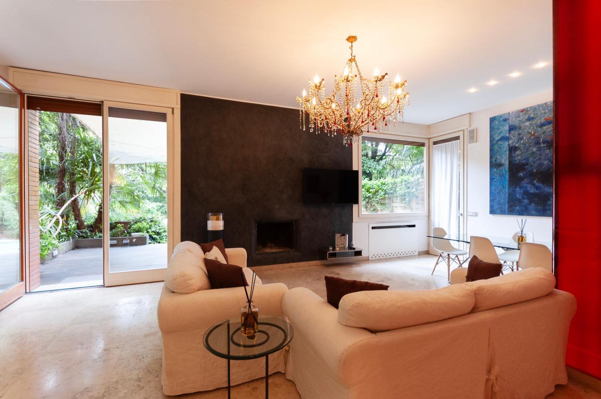 Youhosty - Exclusive Townhouse Garden And Pool Apartamento