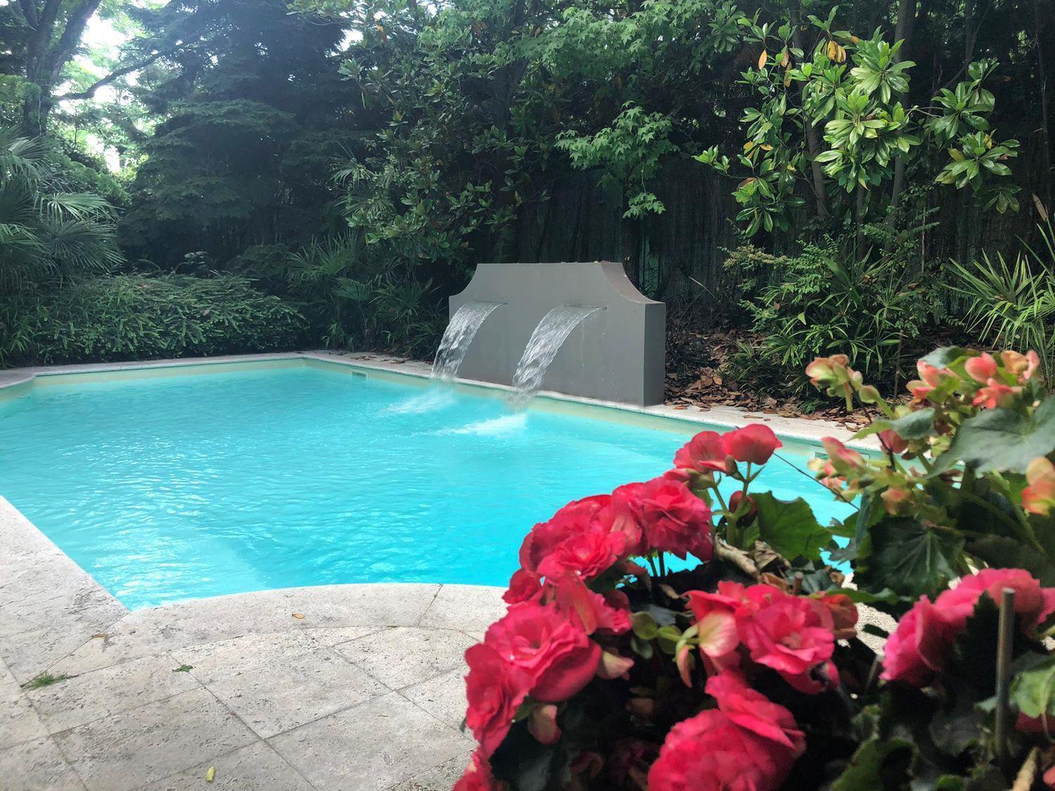 Youhosty - Exclusive Townhouse Garden And Pool *