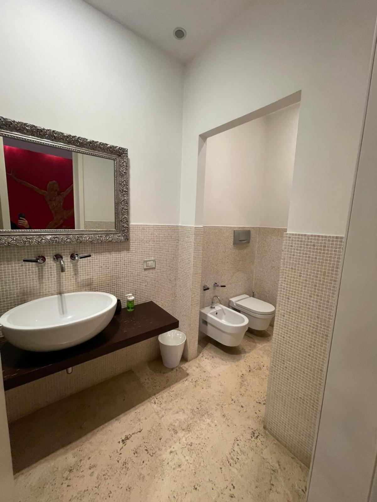 Youhosty - Exclusive Townhouse Garden And Pool Appartement