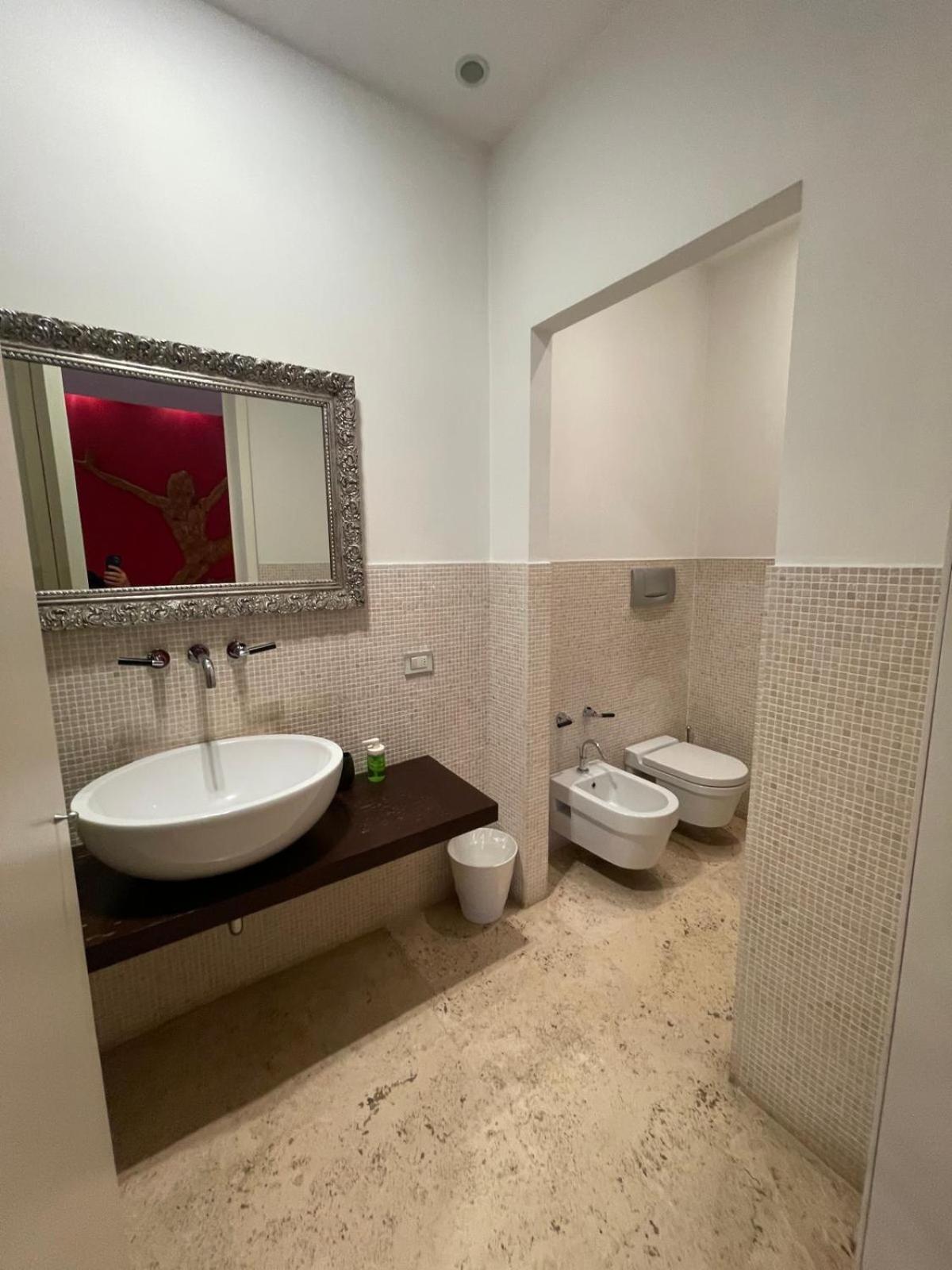 Youhosty - Exclusive Townhouse Garden And Pool *